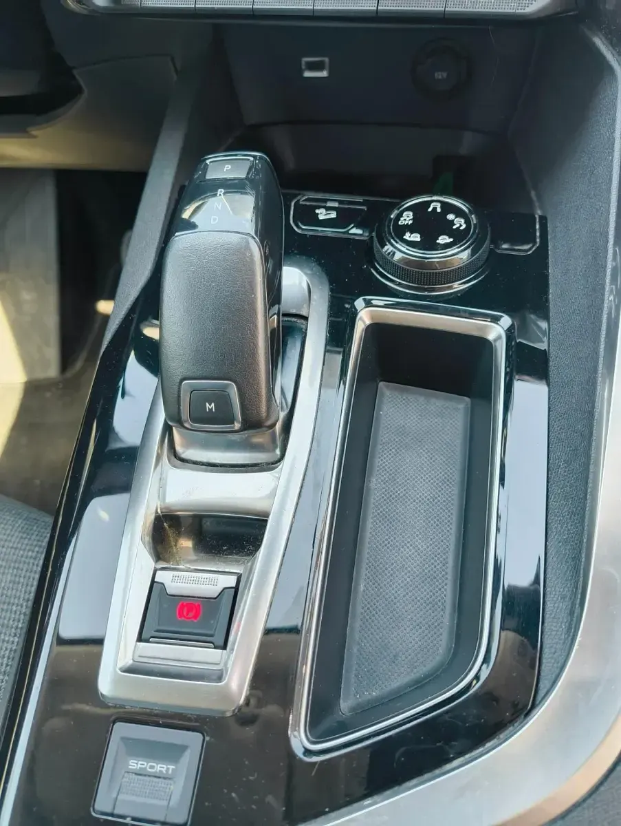 Usata Peugeot 3008 GT-line 131 CV (96 kW) 2018 Bianco SUV