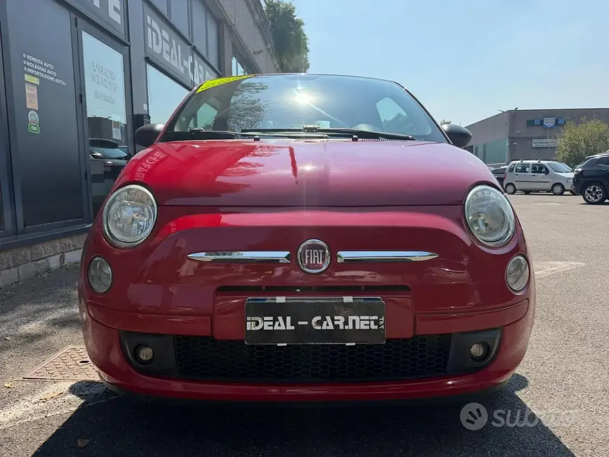Usata Fiat 500 Lounge 69 CV (50 kW) 2014 Rosso Utilitaria