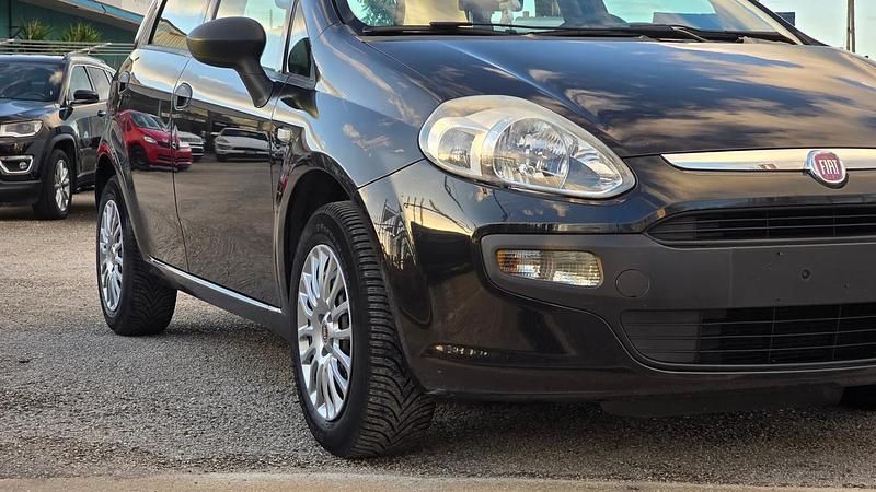 Usata Fiat Punto Evo Active 77 CV (56 kW) 2010 Nero Utilitaria