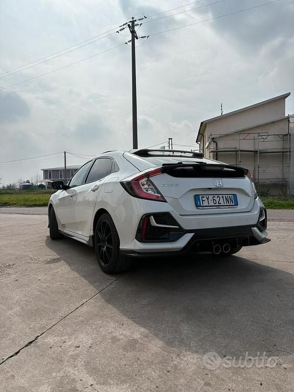 Usata Honda Civic Sport Plus 182 CV (133 kW) 2019 Bianco Berlina