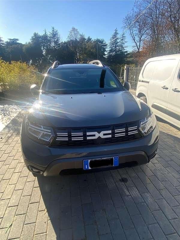 Usata Dacia Duster Journey 101 CV (74 kW) 2023 Grigio SUV
