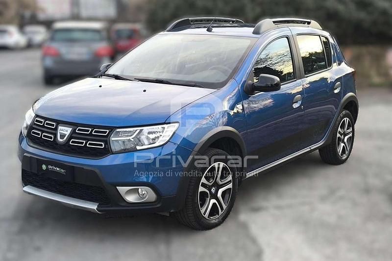 Usata Dacia Sandero Anniversary 101 CV (74 kW) 2020 Blu SUV