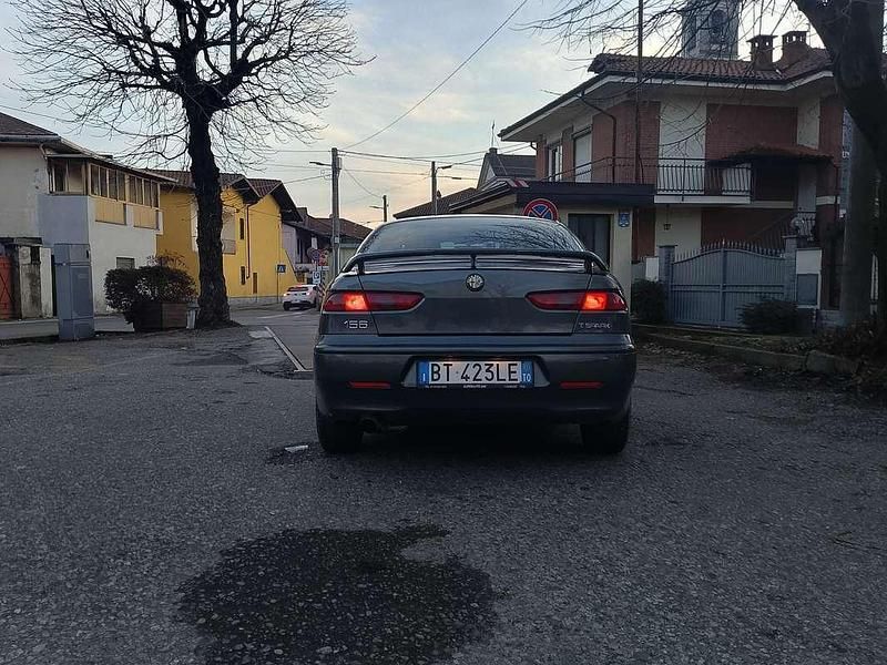 Usata Alfa Romeo 156 Distinctive 120 CV (88 kW) 2001 Berlina