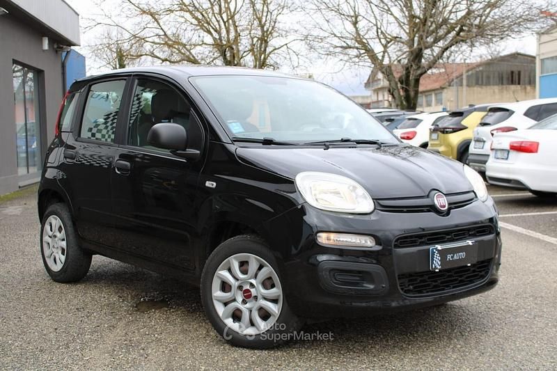Usata Fiat Panda Easy 80 CV (58 kW) 2015 Nero Utilitaria