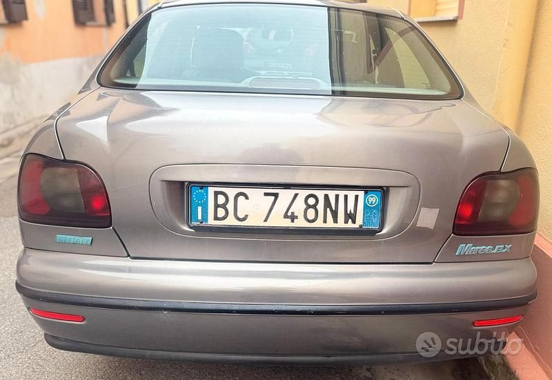 Usata Fiat Marea 101 CV (74 kW) 1999 Grigio Berlina