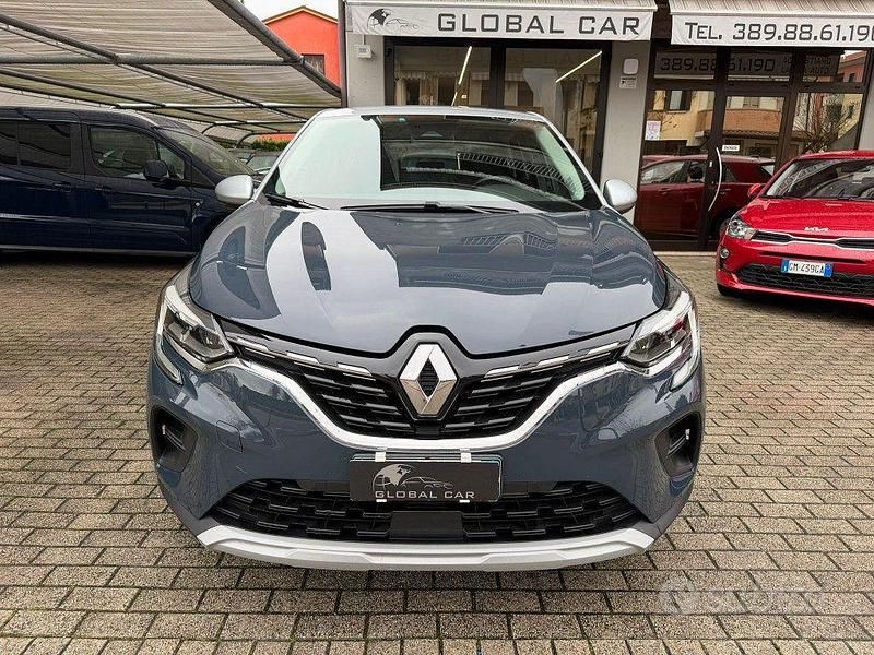 Usata Renault Captur Zen 100 CV (73 kW) 2020 Antracite SUV