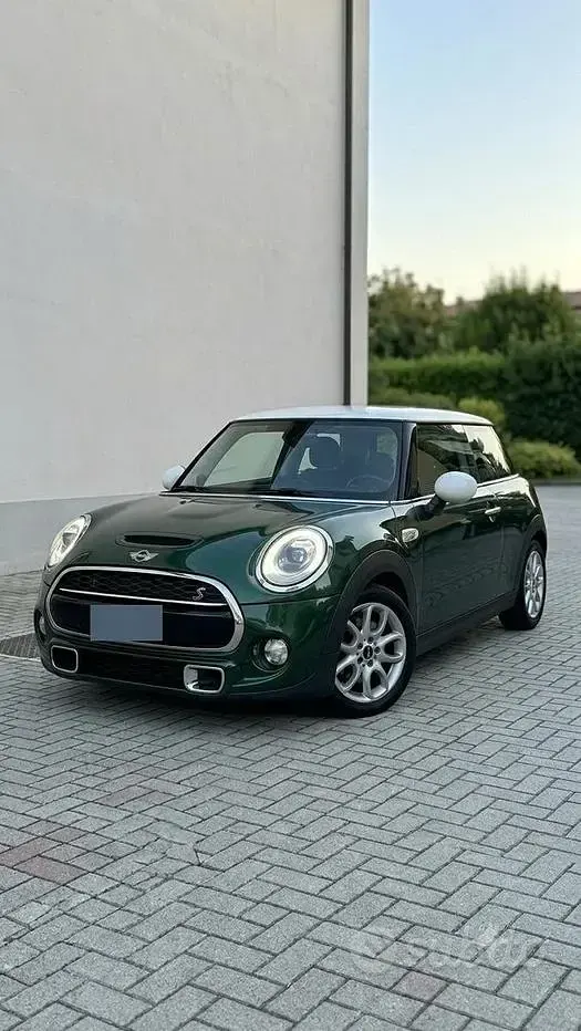 Usata Mini Cooper SD 170 CV (125 kW) 2016 Verde Utilitaria