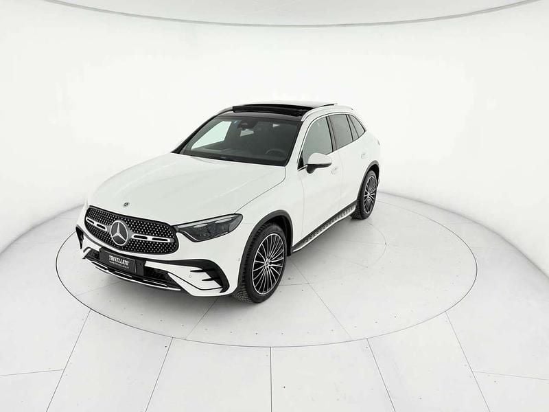 Bianco Usata 2023 Mercedes GLC300e Advanced Plus SUV | 59.600 € (Ottimo prezzo) - Immagine 1/4