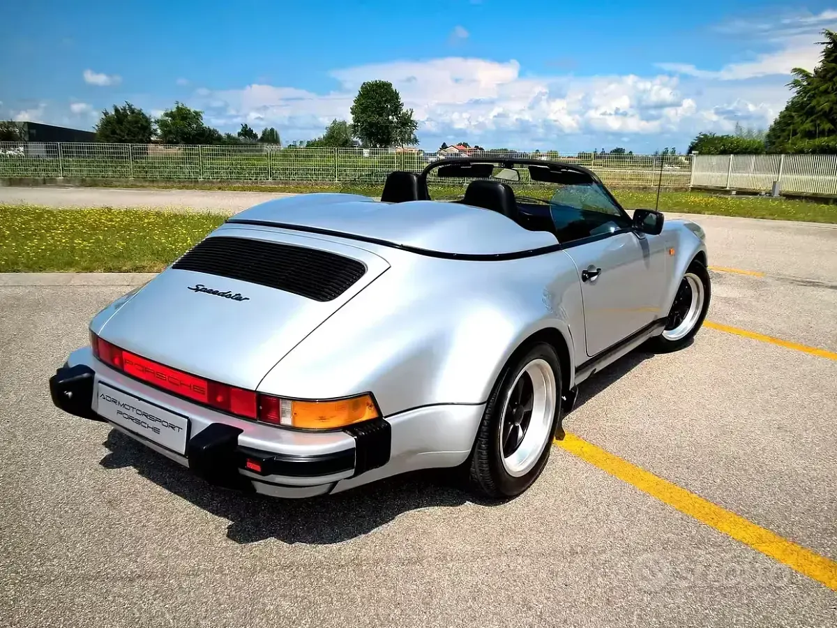 Usata Porsche 964 231 CV (169 kW) 1989 Grigio Cabrio
