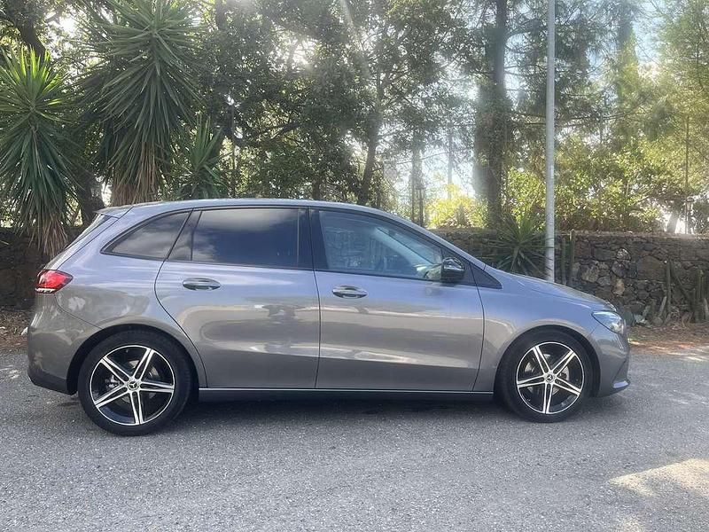 Usata Mercedes B200 150 CV (110 kW) 2022 Monovolume