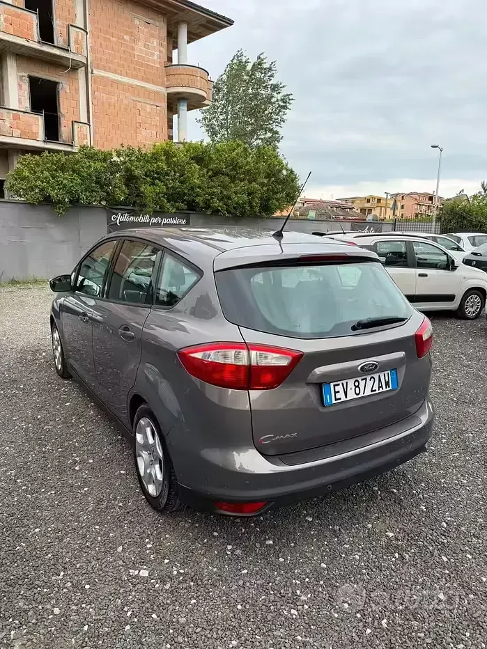 Usata Ford C-MAX Titanium 120 CV (88 kW) 2014 Grigio Monovolume