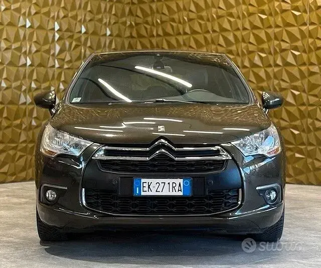 Usata DS Automobiles DS4 So Chic 111 CV (81 kW) 2011 Berlina