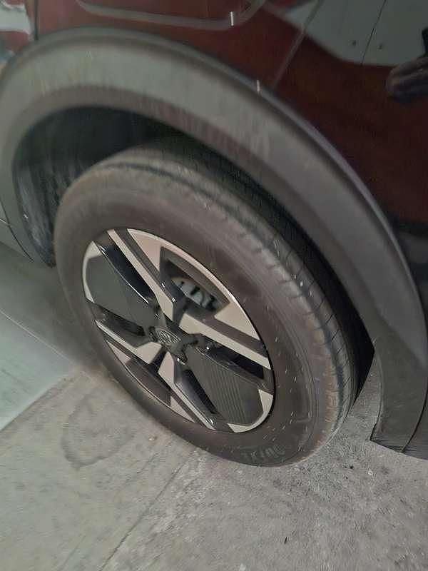 Usata Peugeot 2008 Allure 101 CV (74 kW) 2024 SUV