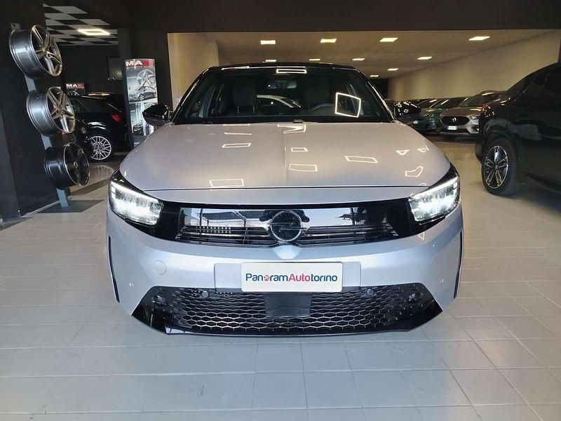 Usata Opel Corsa GS Line 101 CV (74 kW) 2025 Grigio tetto nero Utilitaria