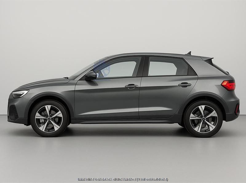 Usata Audi A1 Comfort 116 CV (85 kW) 2025 Grigio SUV