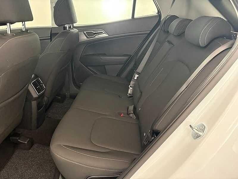 Begagnad Kia Sportage 136 HK (100 kW) 2025 Vit SUV