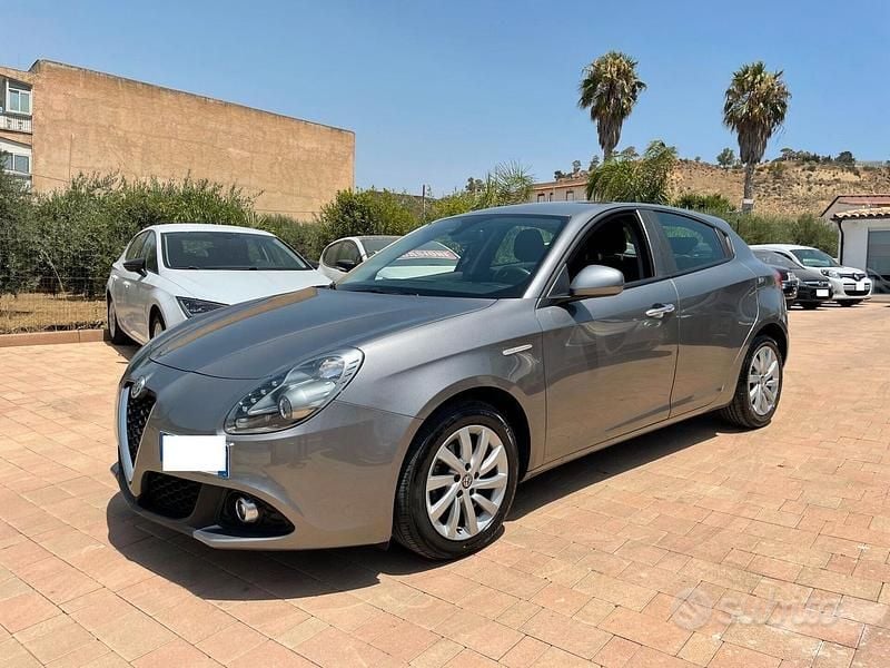 Usata Alfa Romeo Giulietta 120 CV (88 kW) 2017 Bianco Utilitaria