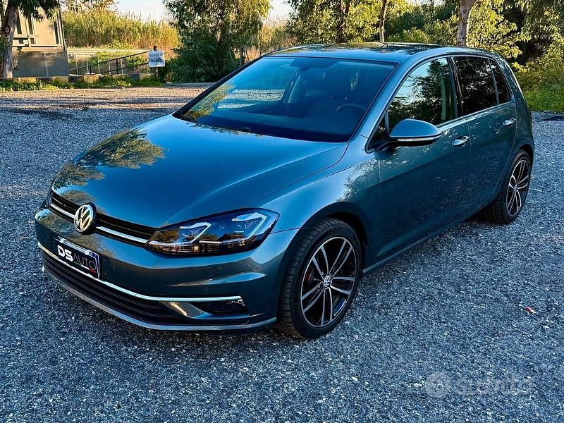 Usata VW Golf VII Sport 116 CV (85 kW) 2019 Grigio Berlina