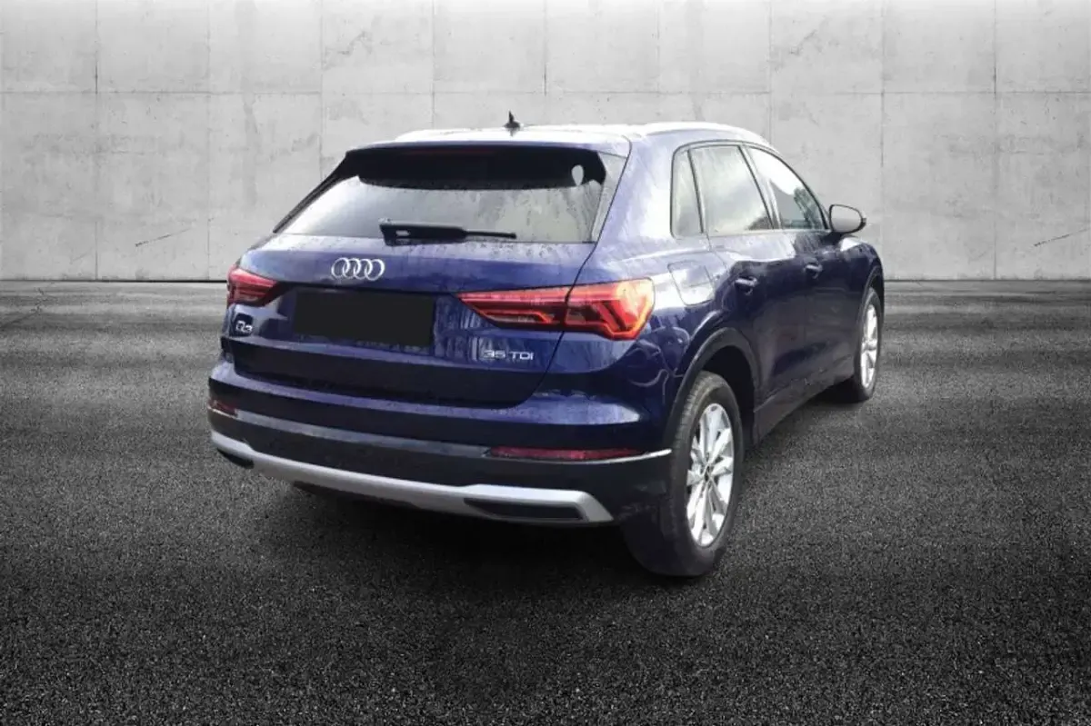 Usata Audi Q3 Advanced 150 CV (110 kW) 2022 Blu/azzurro SUV