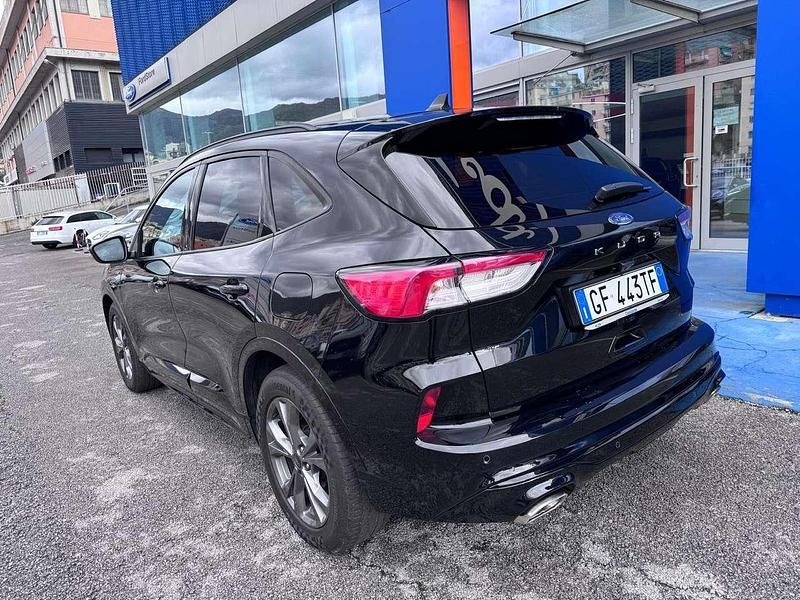 Usata Ford Kuga ST-Line 120 CV (88 kW) 2021 Nero SUV