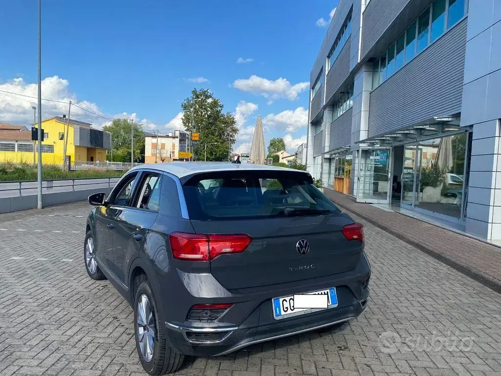 Usata VW T-Roc Style 150 CV (110 kW) 2021 Nero SUV