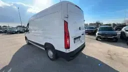 Usata Maxus V90 150 CV (110 kW) 2024 Blanc white Furgone
