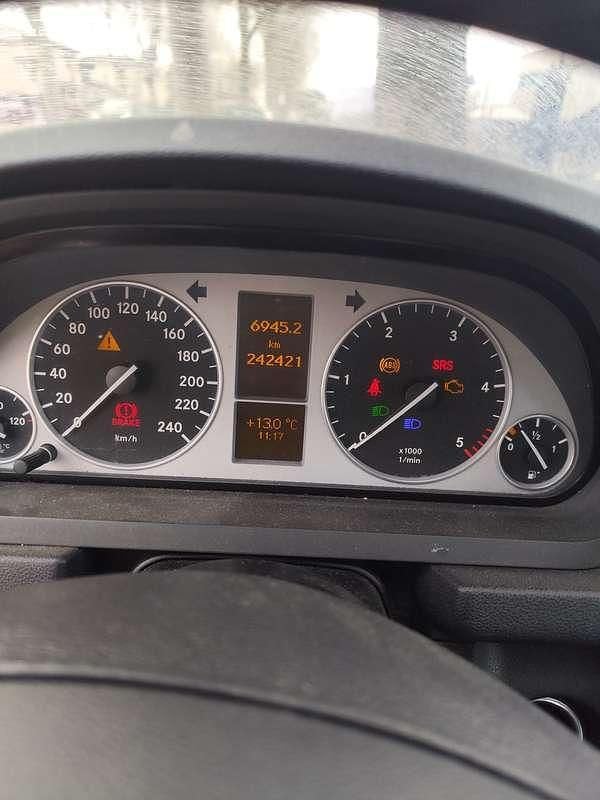 Usata Mercedes B180 109 CV (80 kW) 2009 Monovolume