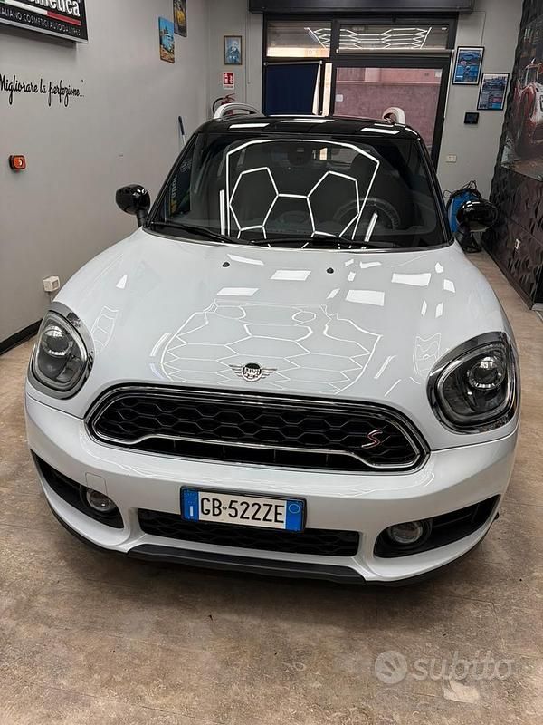 Usata Mini Countryman 190 CV (139 kW) 2020 Bianco SUV