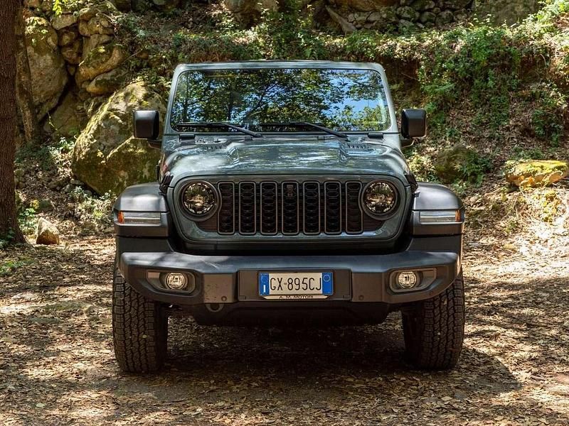 Usata Jeep Wrangler Unlimited Rubicon 272 CV (200 kW) 2024 Grigio SUV