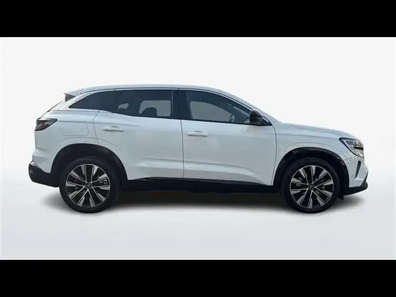 Usata Renault Austral Techno 200 CV (147 kW) 2023 Bianco SUV
