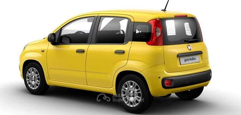 Nuova Fiat Panda 70 CV (51 kW) 2025 Giallo Berlina
