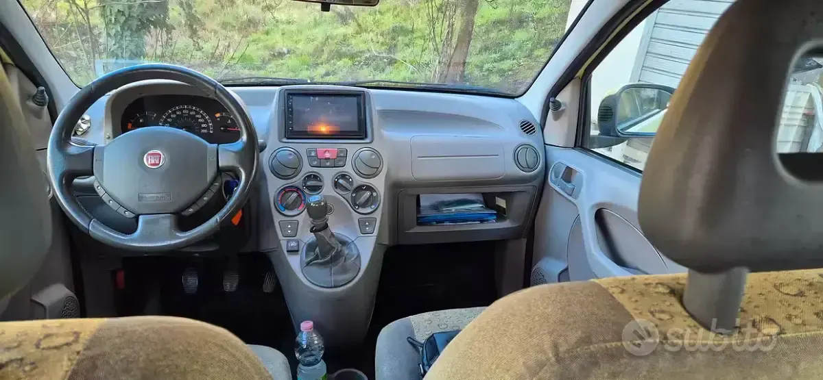 Usata Fiat Panda 54 CV (39 kW) 2004 Giallo Utilitaria