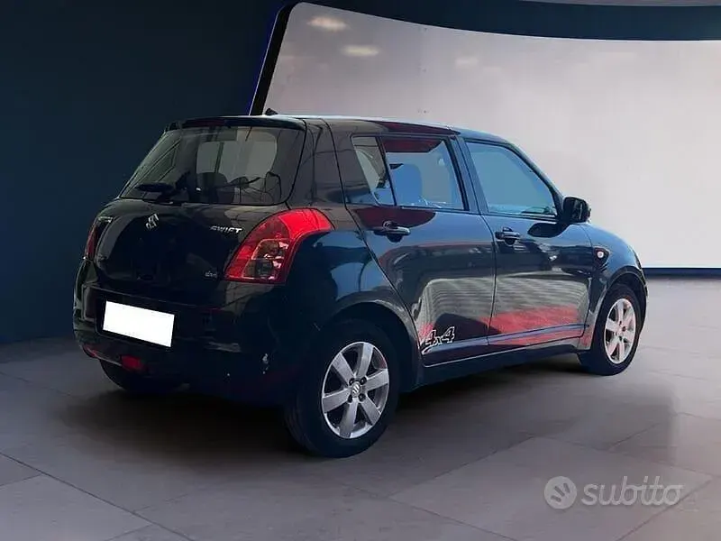 Usata Suzuki Swift GL 92 CV (67 kW) 2009 Nero Utilitaria