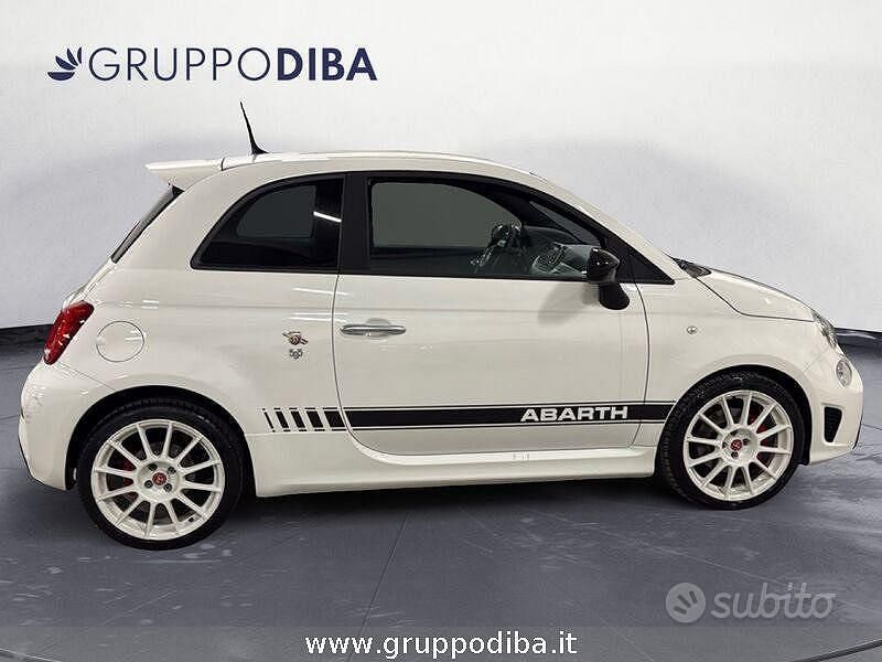 Usata Abarth 595C 145 CV (106 kW) 2018 Bianco Cabrio