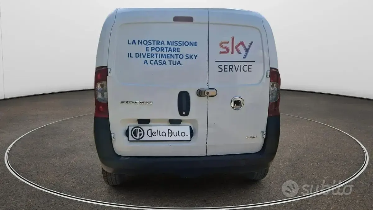 Usata Fiat Fiorino 75 CV (55 kW) 2010 Bianco Monovolume