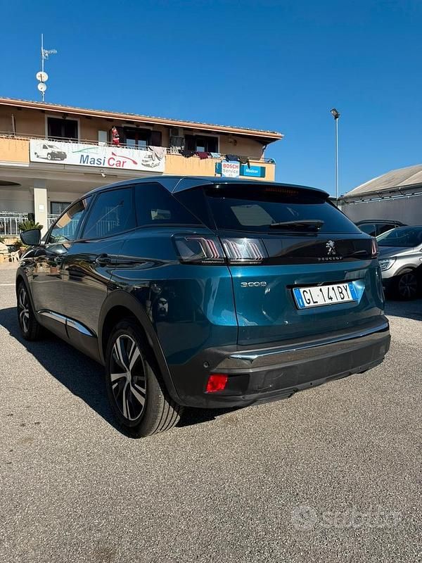 Usata Peugeot 3008 131 CV (96 kW) 2022 Blu Berlina