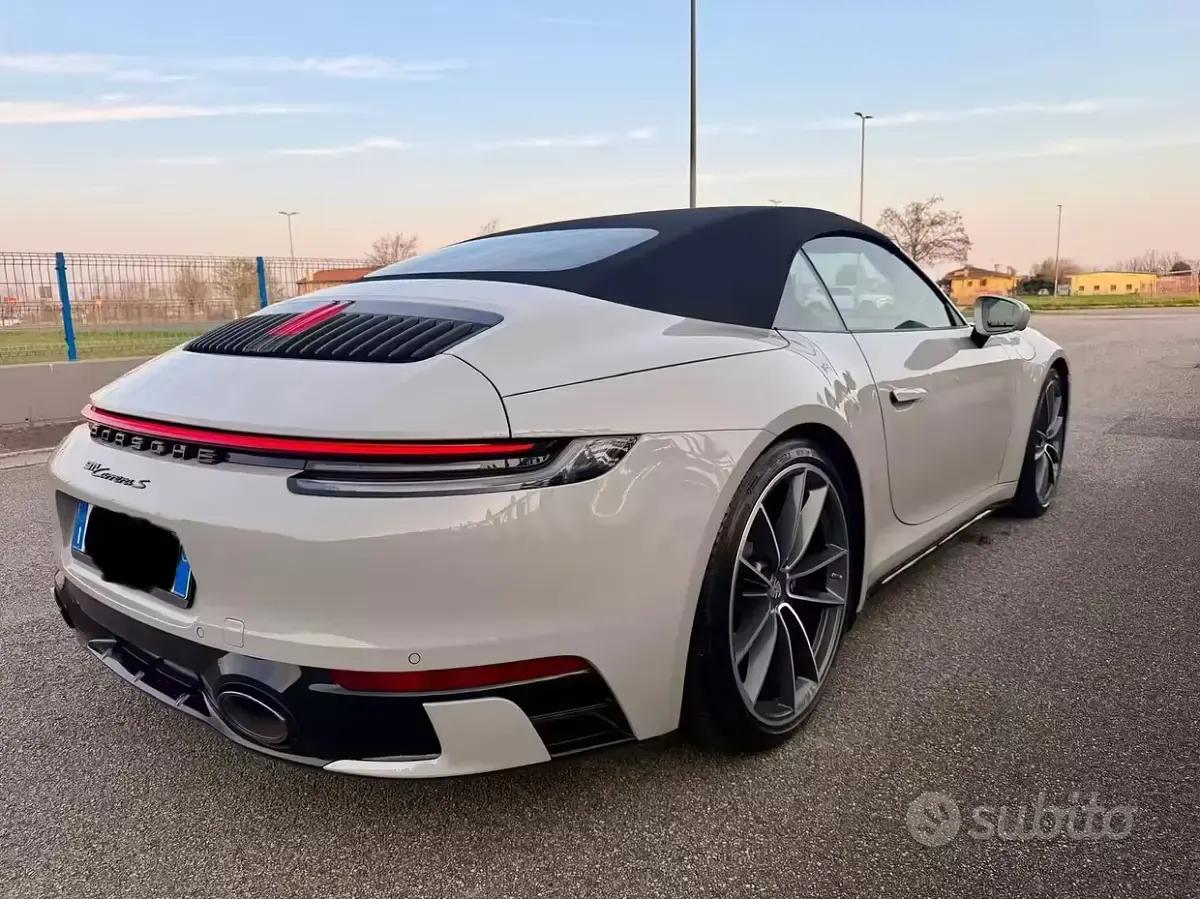 Usata Porsche 911 Carrera S Cabriolet Sport 450 CV (330 kW) 2021 Cabrio