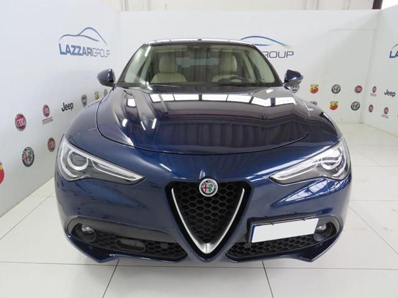 Usata Alfa Romeo Stelvio Ti 210 CV (154 kW) 2020 Blu montecarlo SUV