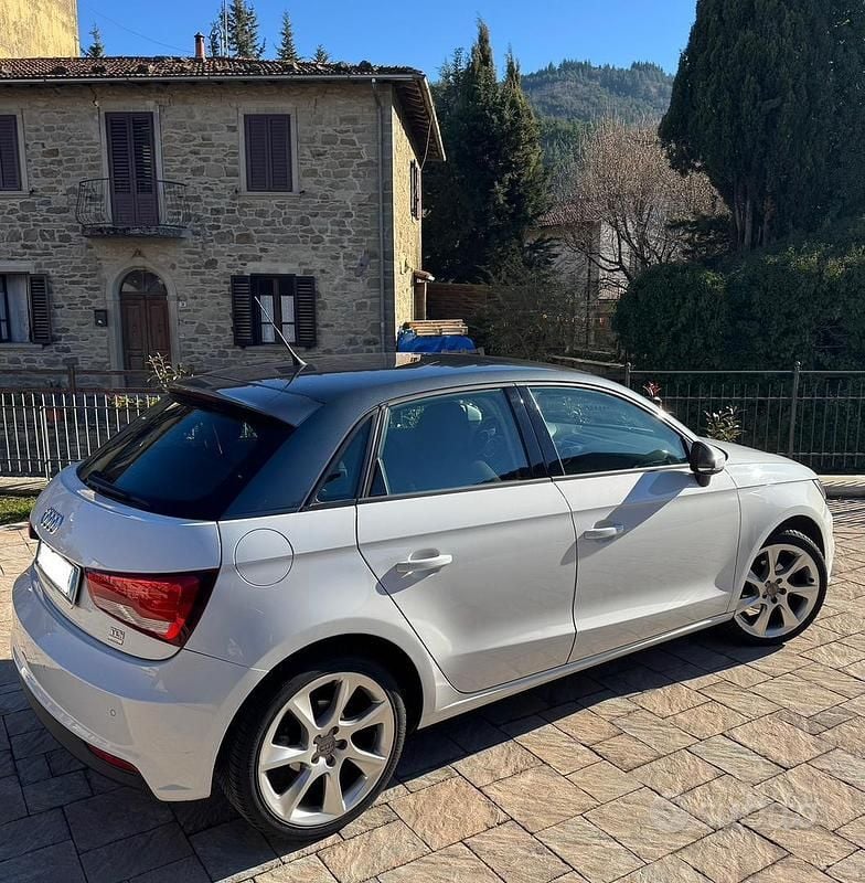 Usata Audi A1 Sportback 90 CV (66 kW) 2015 Bianco Utilitaria
