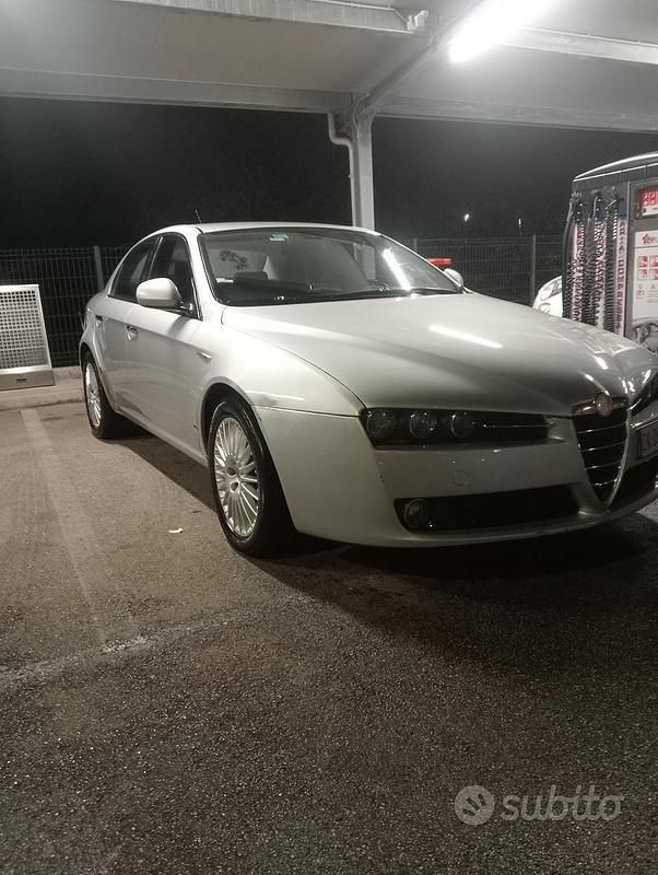Usata Alfa Romeo 159 2009 Grigio Berlina