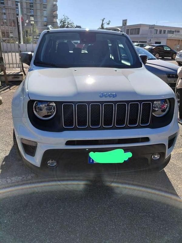 Usata Jeep Renegade Altitude 131 CV (96 kW) 2025 Bianco SUV
