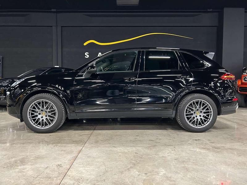 Usata Porsche Cayenne Platinum Edition 250 CV (183 kW) 2017 Nero SUV