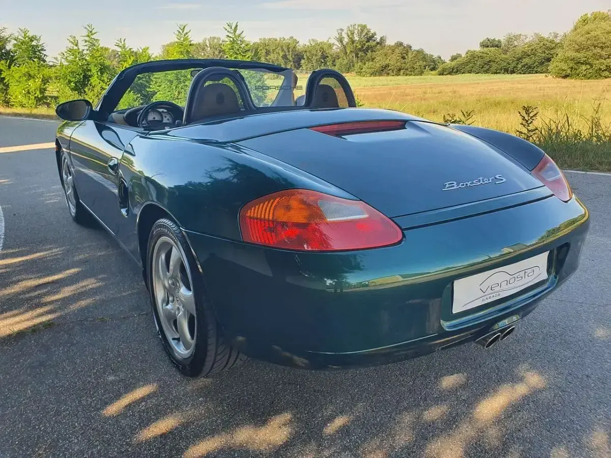 Usata Porsche Boxster 252 CV (185 kW) 2000 Verde Cabrio