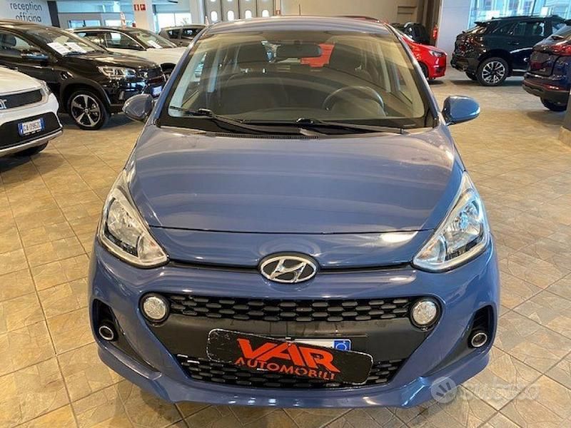 Usata Hyundai i10 67 CV (49 kW) 2018 Blu Utilitaria