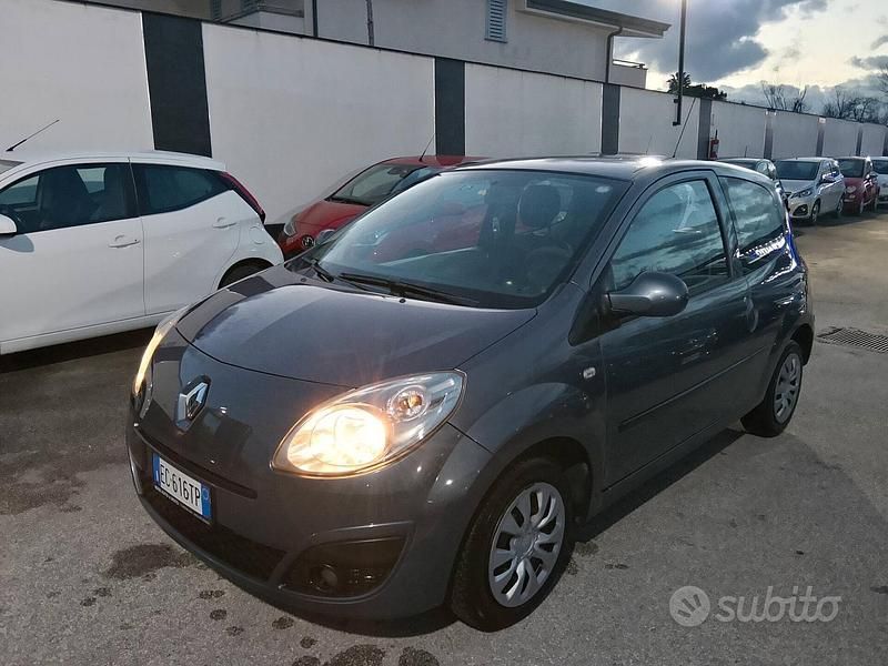 Usata Renault Twingo 74 CV (54 kW) 2010 Grigio Utilitaria