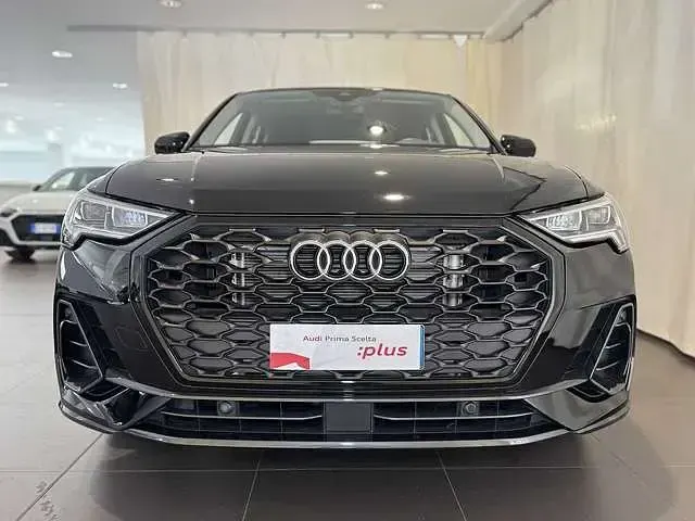 Usata Audi Q3 Business Plus 150 CV (110 kW) 2024 Nero SUV