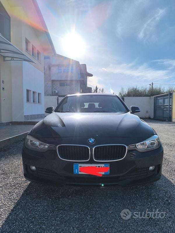 Usata BMW 320 136 CV (100 kW) 2015 Blu Station wagon