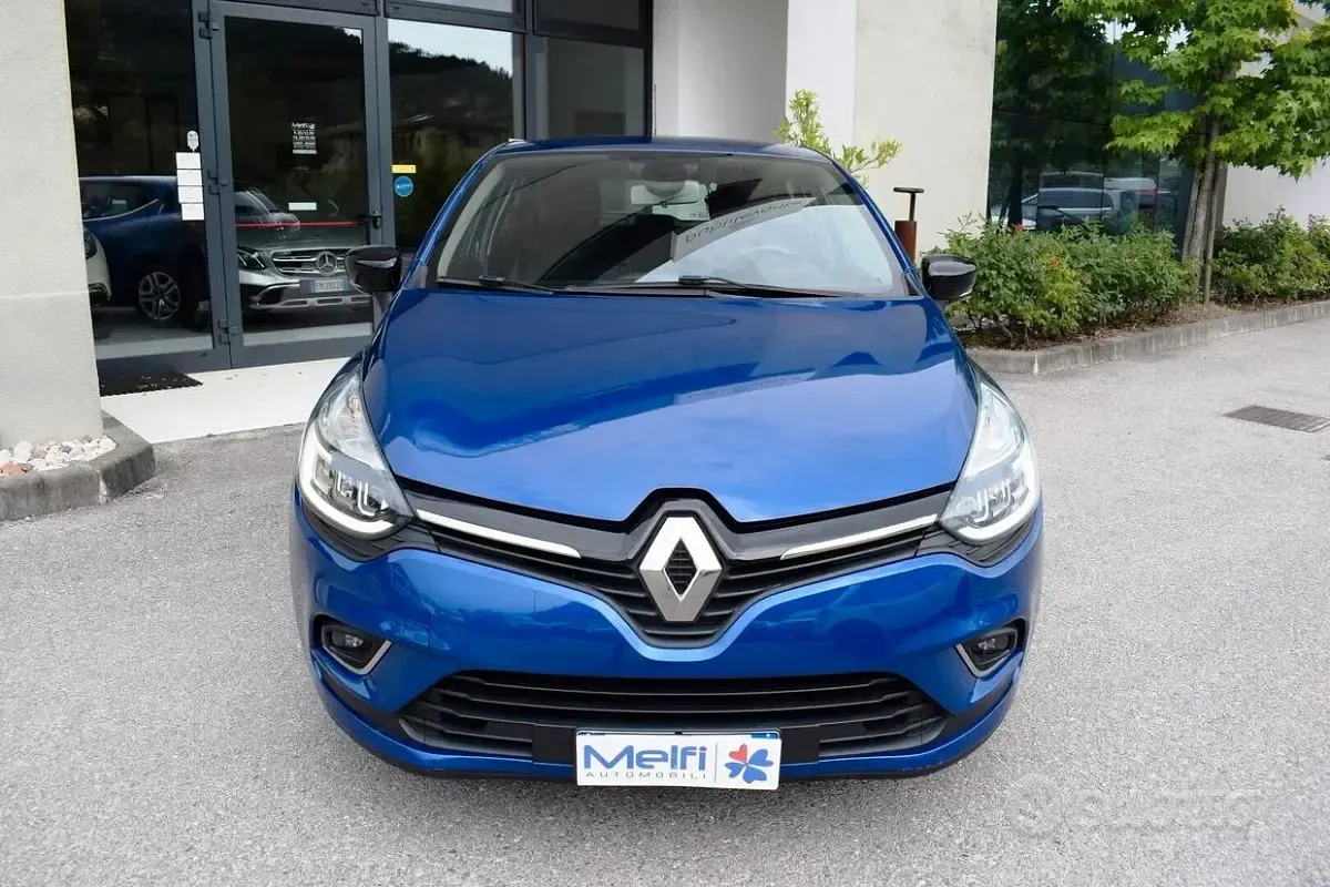 Usata Renault Clio IV 73 CV (53 kW) 2018 Bluazzurro Berlina