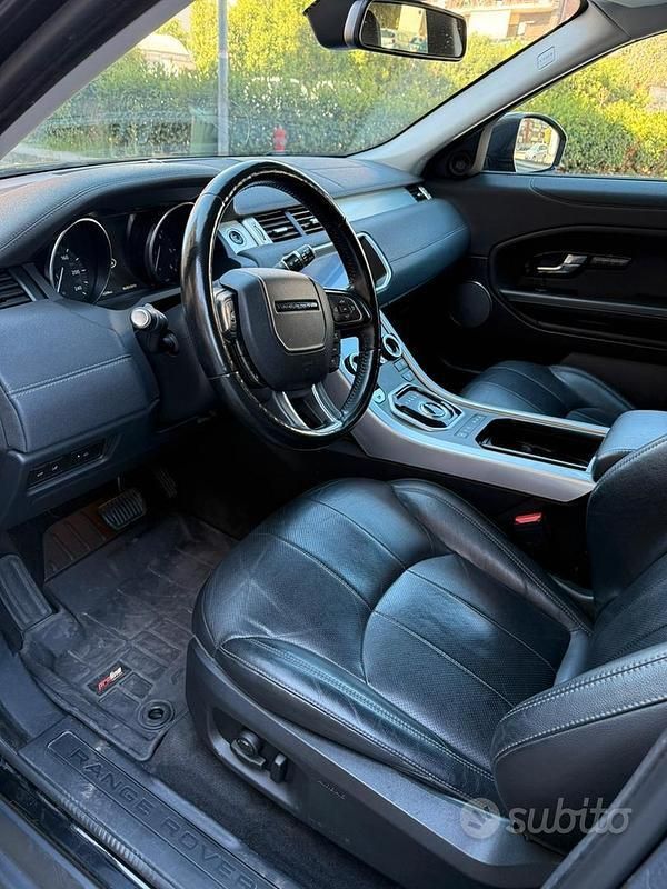 Usata Land Rover Range Rover evoque 179 CV (131 kW) 2018 Nero SUV