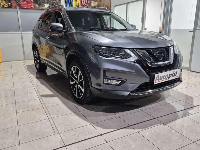 Usata Nissan X-Trail Tekna 177 CV (130 kW) 2017 Grigio SUV